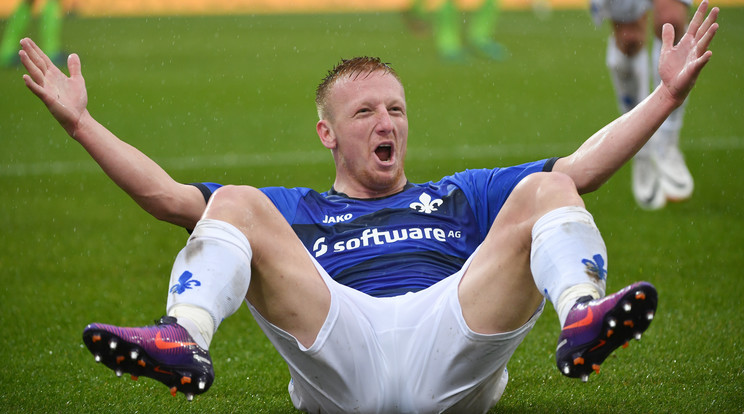 A Bundesliga helyett a nyárig 
idehaza lép pályára a Fradihoz
kölcsönbe érkező Kleinheisler
László. Nem tudni, képes lesz-e
itthon olyan teljesítményt nyújtani, amellyel visszakerülhet
a Bremen keretébe / Fotó: AFP