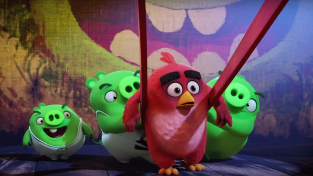 "Angry Birds" w wersji filmowej. Wzruszenie. Ramion...