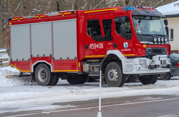 Początkowo służby dostały tylko telefon dotyczący pożaru.