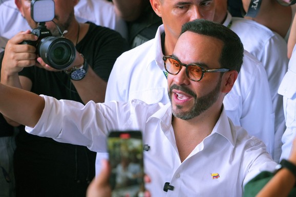 TRAMP ČESTITAO "TIGRU" Predsednik Amerike podržao desničara uoči drugog kruga izbora u Kolumbiji