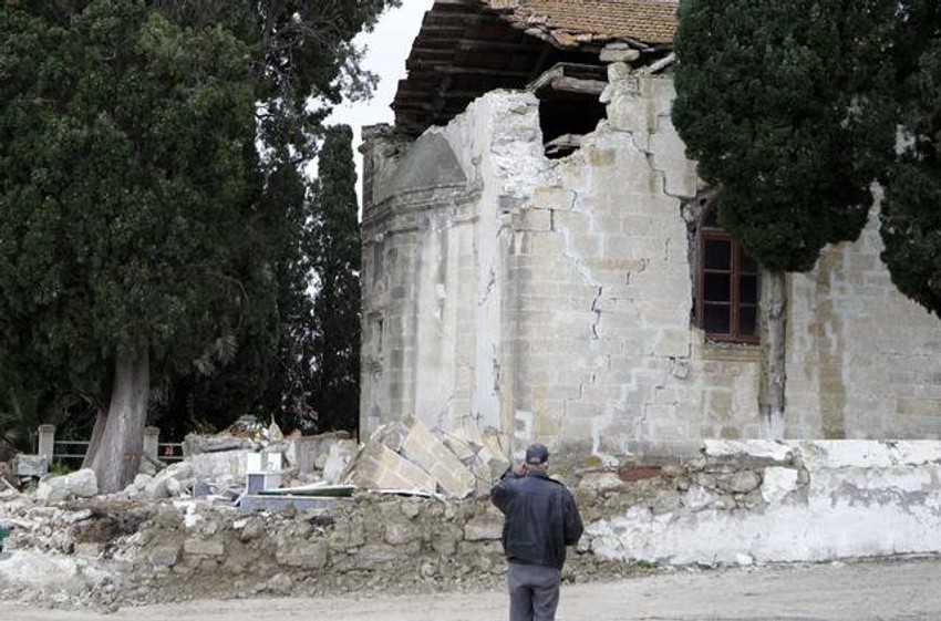 Oštećenja na crkvi u gradiću Liksuri