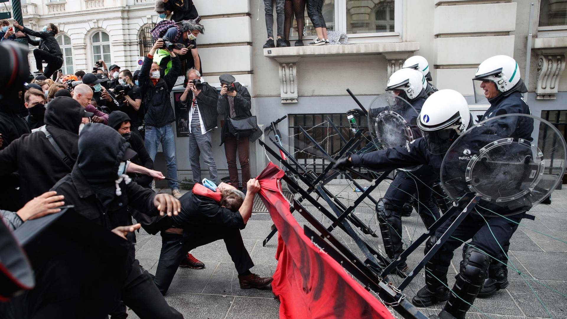 Neredi širom Evrope tokom protesta protiv rasizma