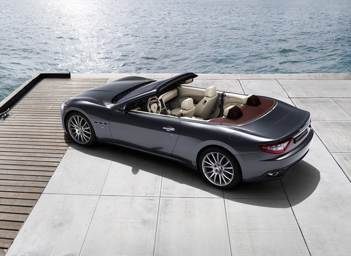Maserati Gran Cabrio.