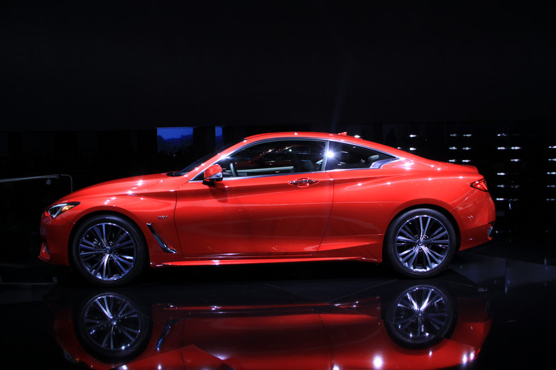 Infiniti Q60 Coupe (Detroit 2016)