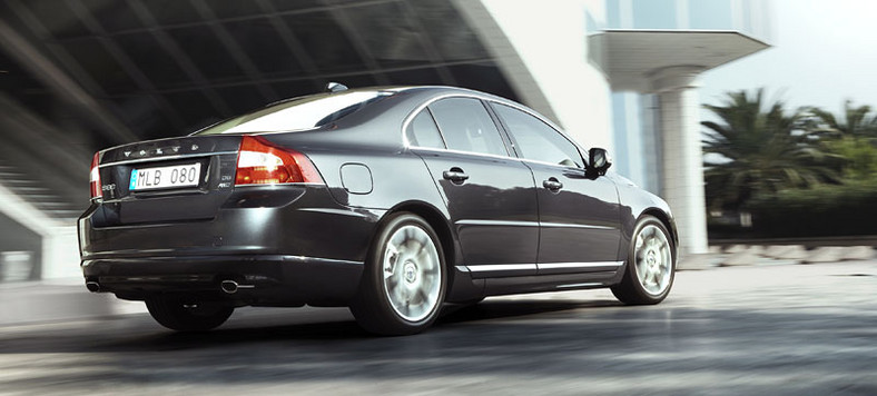 Genewa 2009: Volvo S80 – facelifting, sportowe zawieszenie i nowe 5-cylindrowe silniki