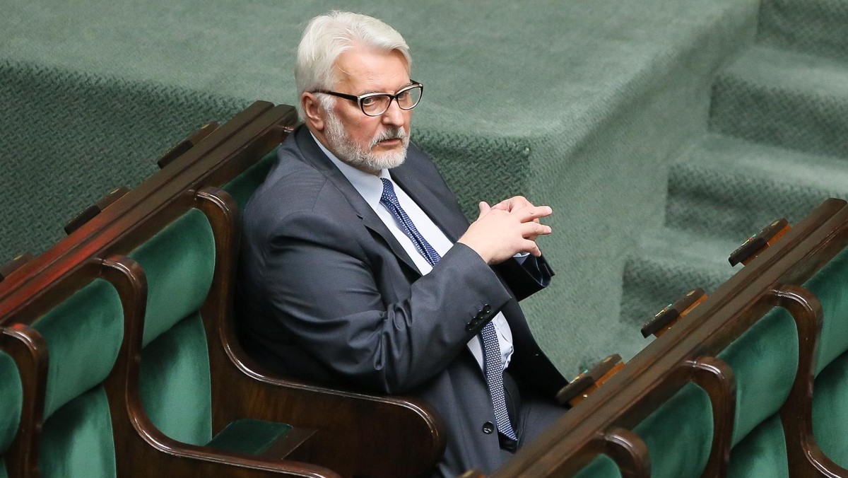 Na zdjęciu: minister spraw zagranicznych Witold Waszczykowski na sali obrad Sejmu. Fot. Paweł Supernak/PAP