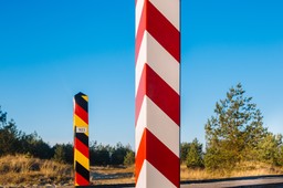 niemcy przedłużają kontrole na granicach. ue powoli traci cierpliwość