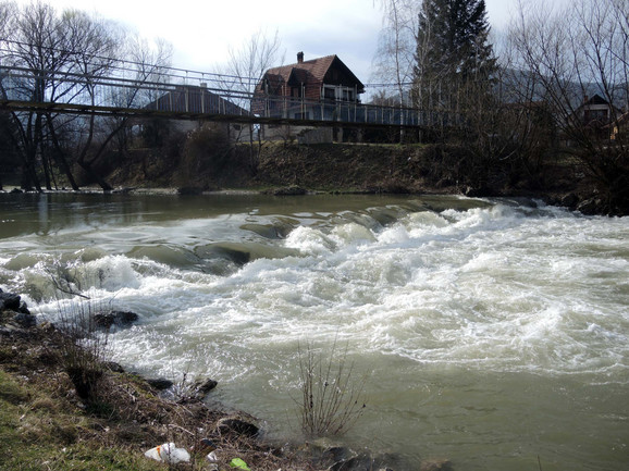 Mesto gde je dečak upao u reku