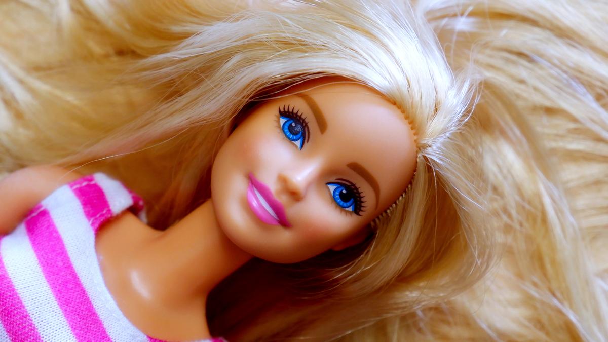 Ne használja az oldalakat, amik egy kép alapján Barbie-babát csinálnak  önből! - Blikk