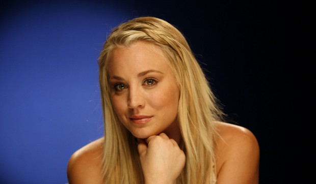 354124_kaley-cuoco-foto-ap-2