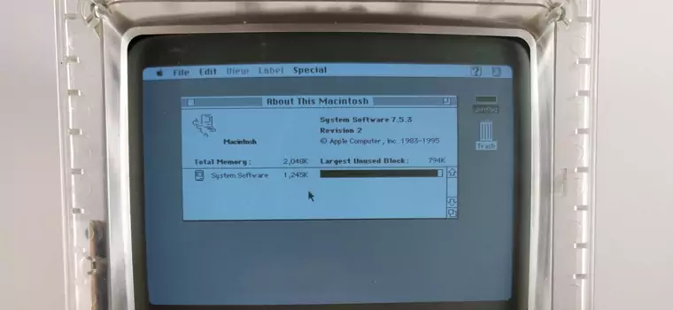 Prototypowa wersja Macintosha w przezroczystej obudowie. Zdjęcia unikatowego modelu trafiły do sieci