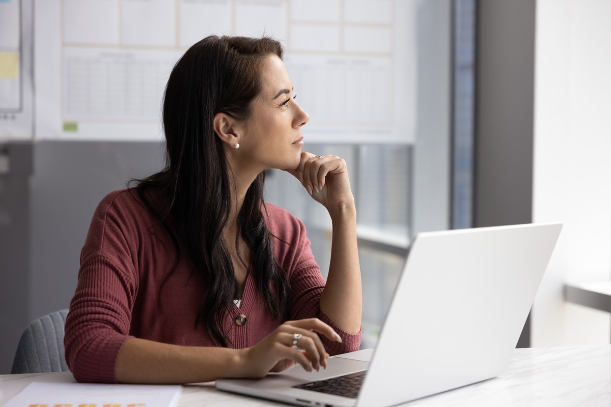 Idea,Generation,And,Brainstorming.,Pensive,Young,Woman,Office,Worker,Manager
