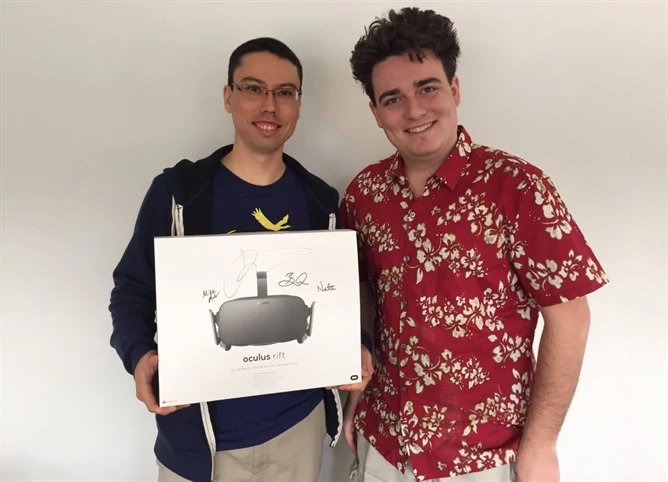 Ross Martin, Palmer Luckey i pierwszy, konsumencki egzemplarz gogli Oculus Rift