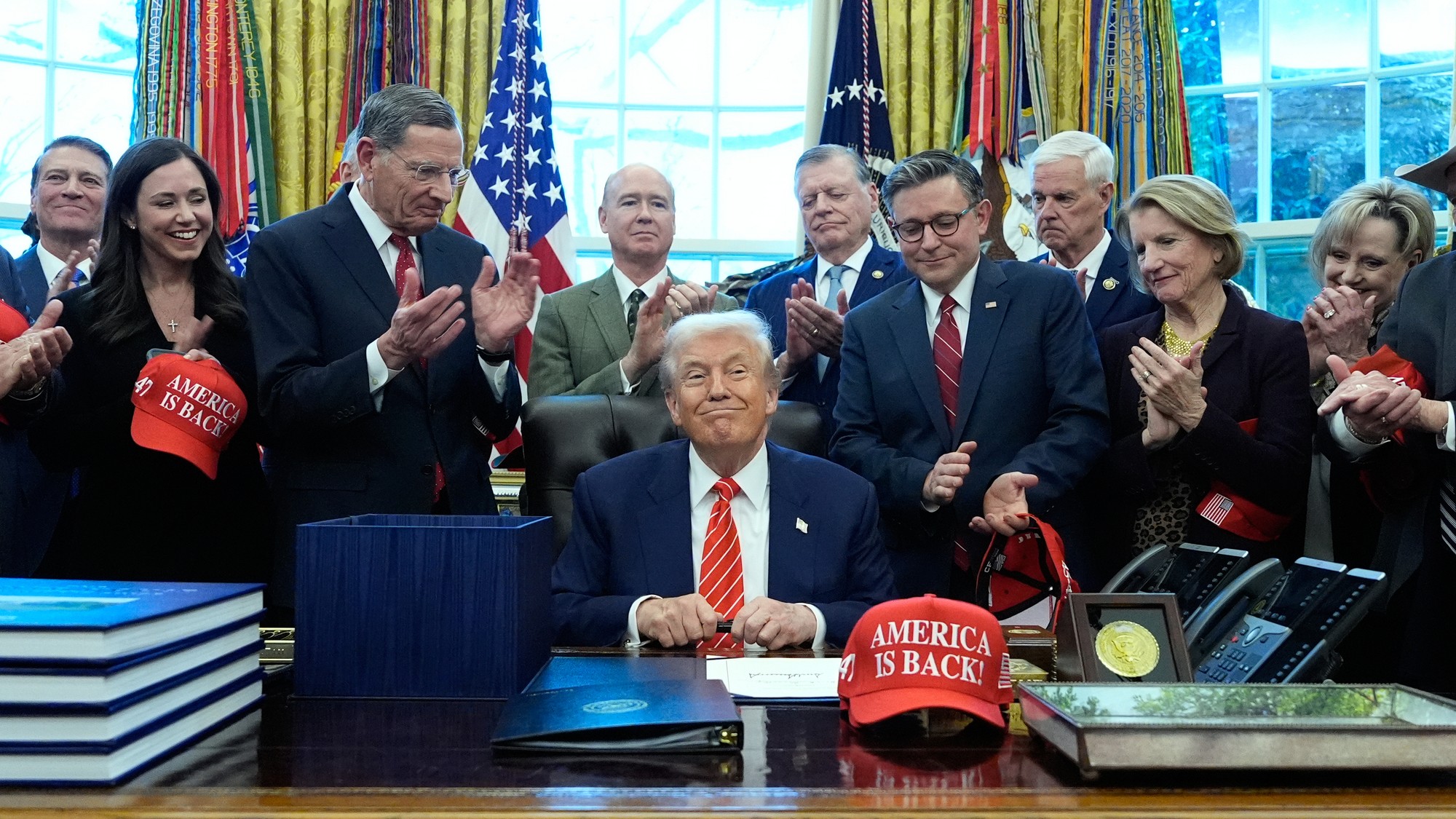 Americký prezident Donald Trump po podpísaní zákona o rozpočte.