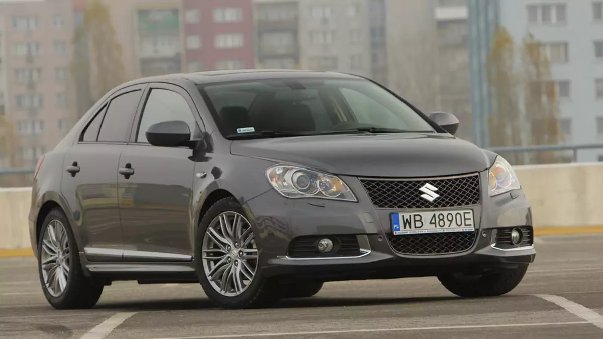 Suzuki Kizashi 2.4 VVT Sport: Sedan z dużymi ambicjami