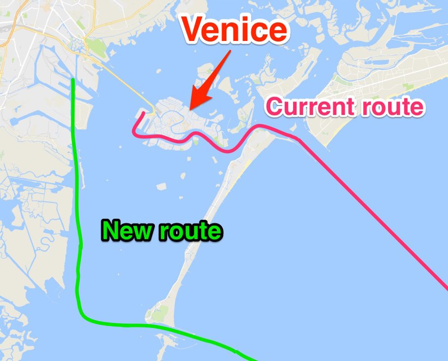 A map showing the old and potential new routes taken by cruise ships in Venice.