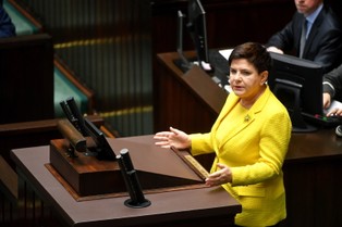 Szydło: "Nie jesteśmy rządem elit". Opozycja "wywołuje awantury w kraju i zagranicą"