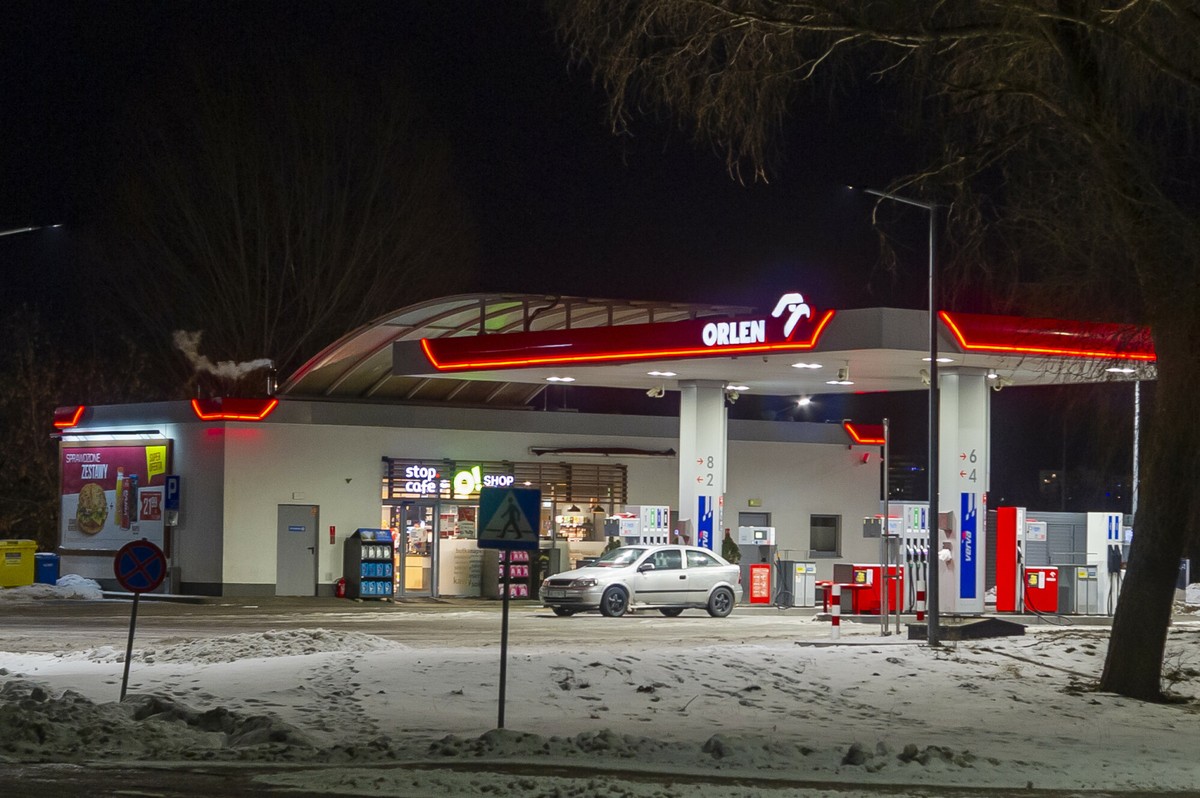 Wielkie zmiany na stacjach Orlenu. Tłumaczą to przepisami