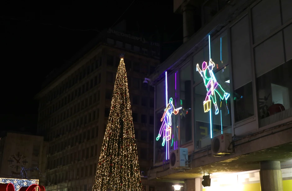 "Perači prozora", rad Nine Ivanović