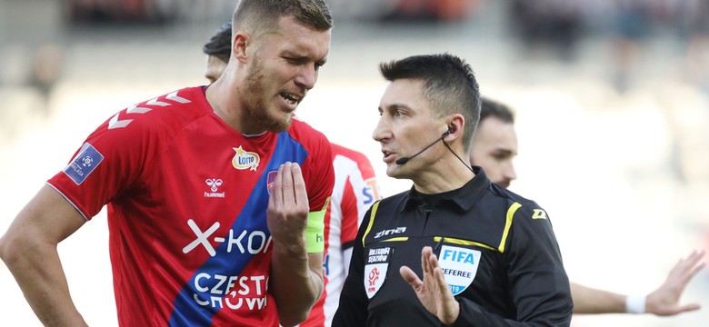 Raków Częstochowa bez Tomasa Petraska co najmniej do końca roku