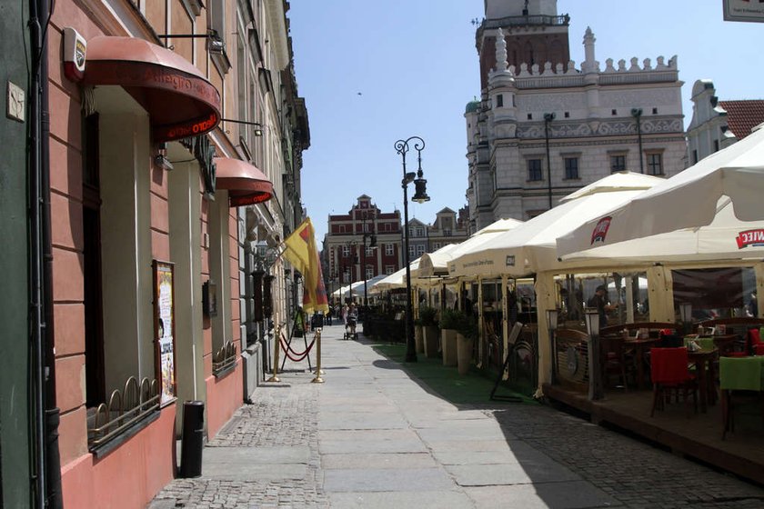 Ogródki na Starym Rynku w Poznaniu czynne w innych godzinach