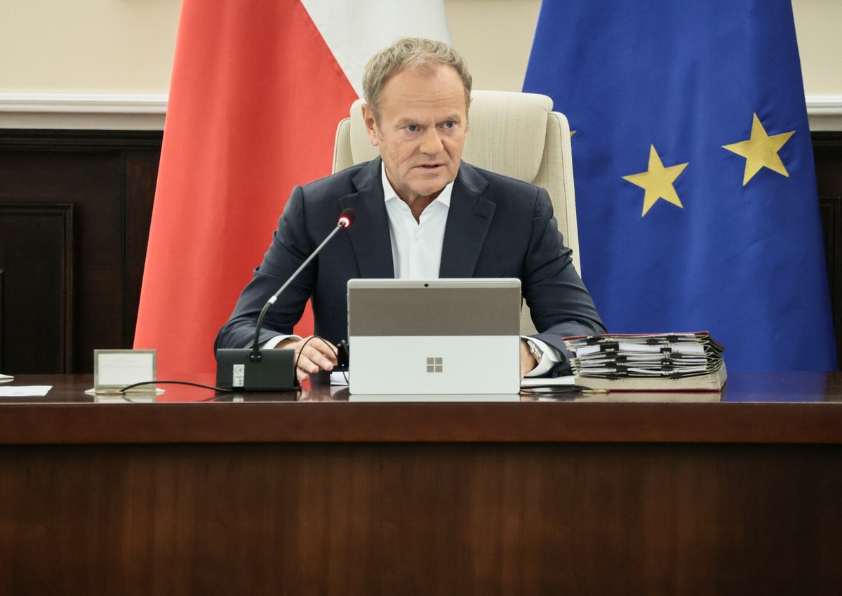 Rząd inwestuje miliardy zł w modernizację służb mundurowych. Donald Tusk ogłasza
