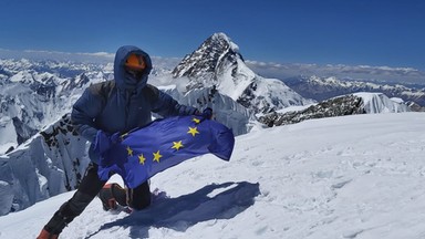 Polak bez tlenu na Broad Peaku. Nietypowy gest