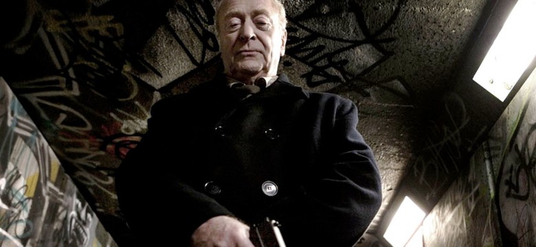 Michael Caine zakochany w pół wieku młodszej