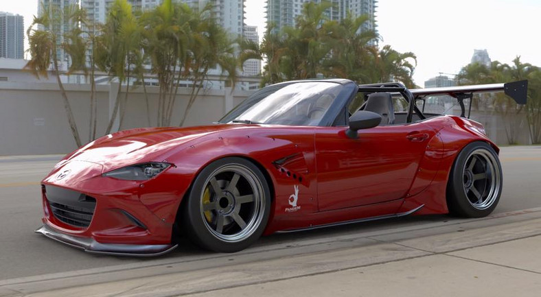 Mazda MX-5 z pakietem sportowym