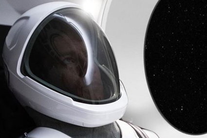 Elon Musk pokazał pierwsze zdjęcie skafandra kosmicznego SpaceX