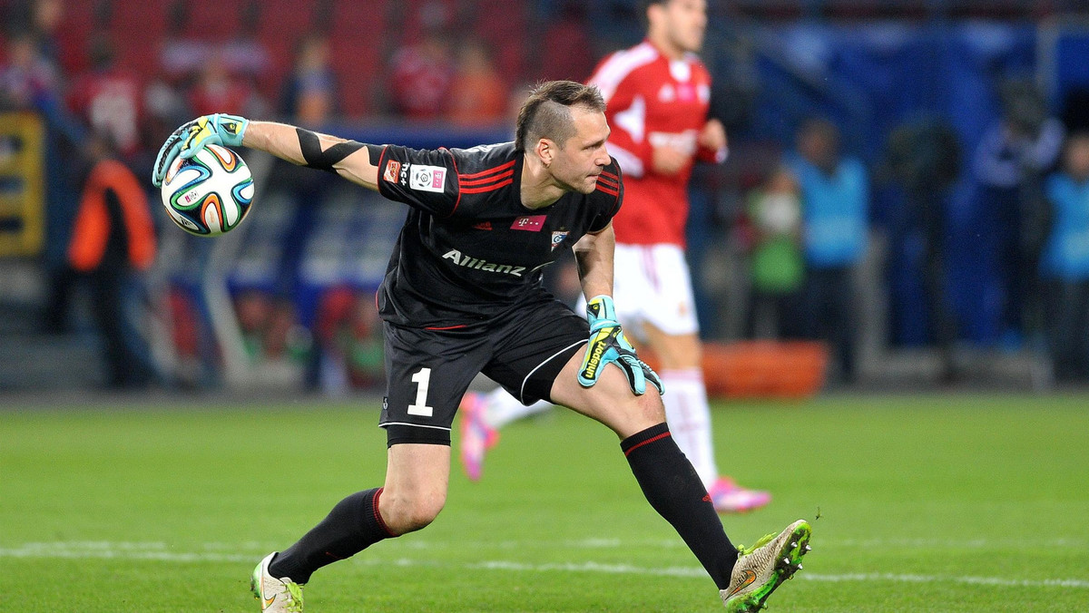 Ekstraklasowego eksportu do ligi cypryjskiej ciąg dalszy. Kolejnym zawodnikiem z polskich rozgrywek, który zagra na Wyspie Afrodyty, jest bramkarz Górnika Zabrze Pavels Steinbors.