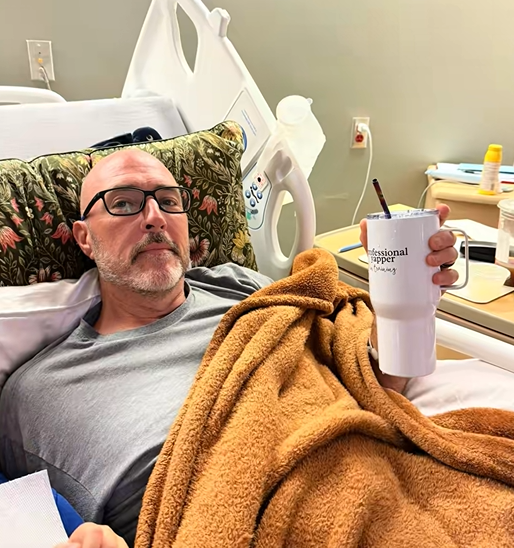 Rich sa s pomocou rodiny zotavuje z vážnej mŕtvice.