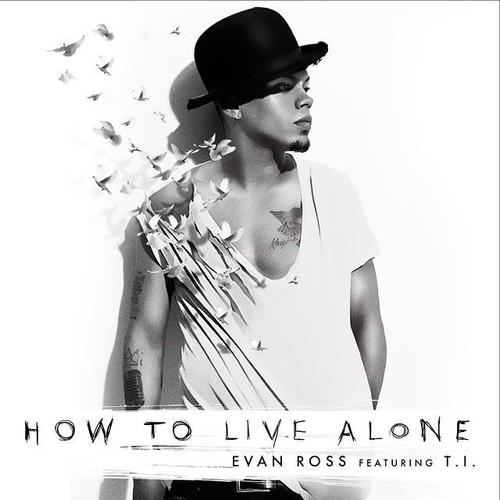 Evan Ross śpiewa...