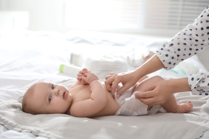 Hogyan kellene kezelnem ezzel a kenőccsel a gyermekem fütyijét? Az orvos válaszol