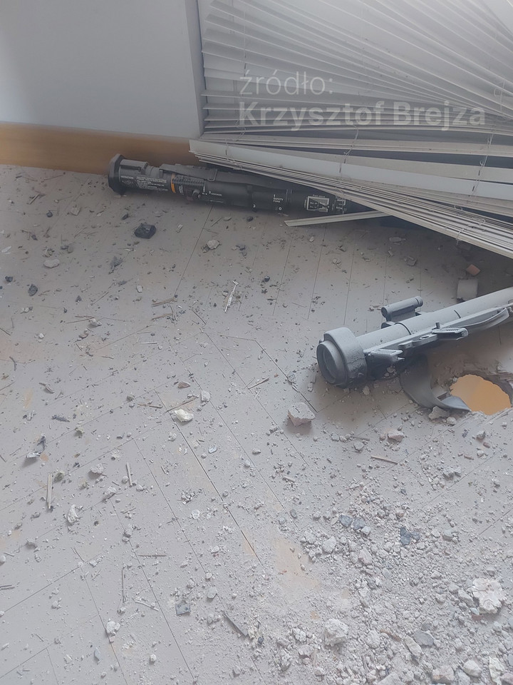 Wybuch granatnika w Komendzie Głównej Policji. Wyciekły zdjęcia