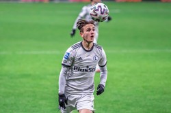 Michał Karbownik opuszcza Legię. Brighton skrócił okres wypożyczenia