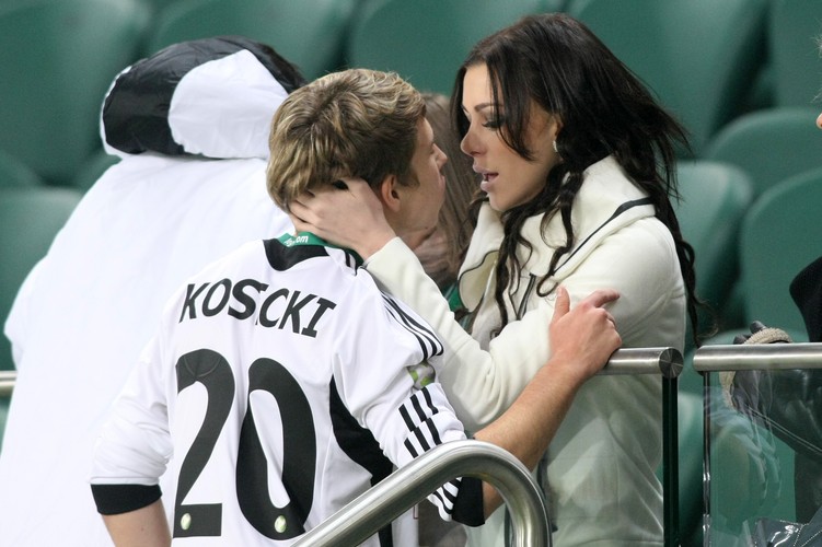 Dziewczyna Koseckiego pokazała wdzięki w magazynie dla panów