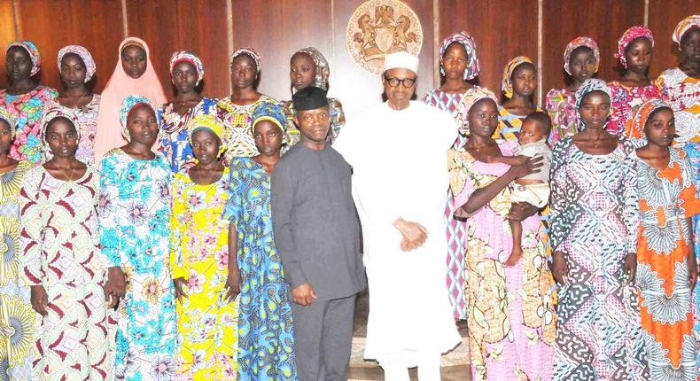 President Buhari and VP Osinbajo receive released Chibok Girls