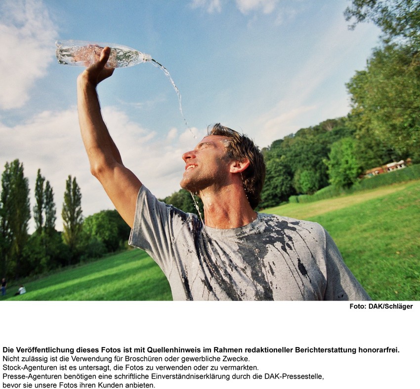 Mnogo tečnosti i lagana hrana sprečiće dehidraciju