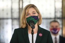 Biejat bije na alarm: Rząd tylnymi drzwiami próbuje zaostrzyć prawo aborcyjne