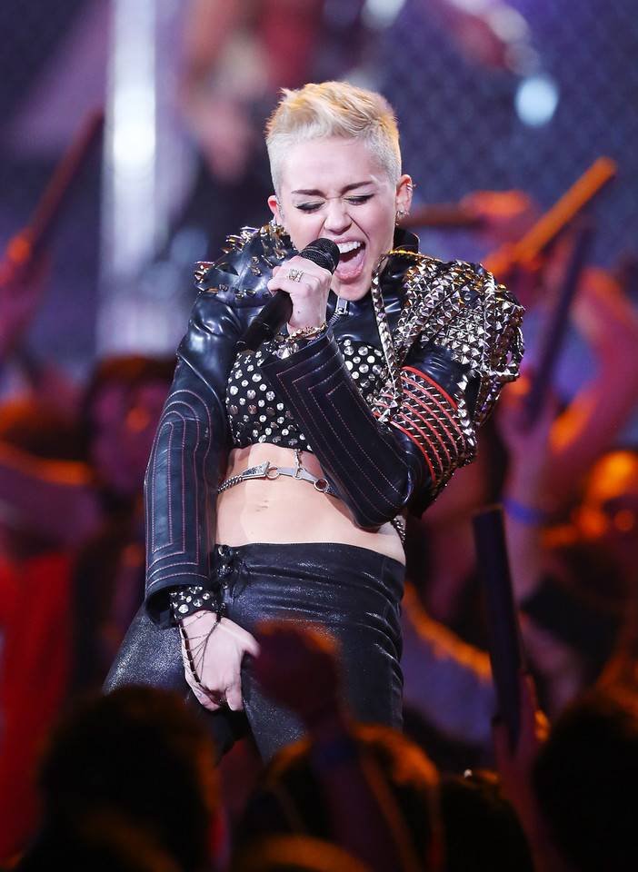 Miley Cyrus w 2012 roku