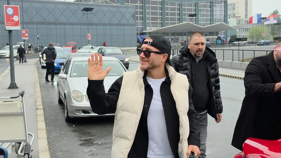 Saša Kovačević, aerodrom