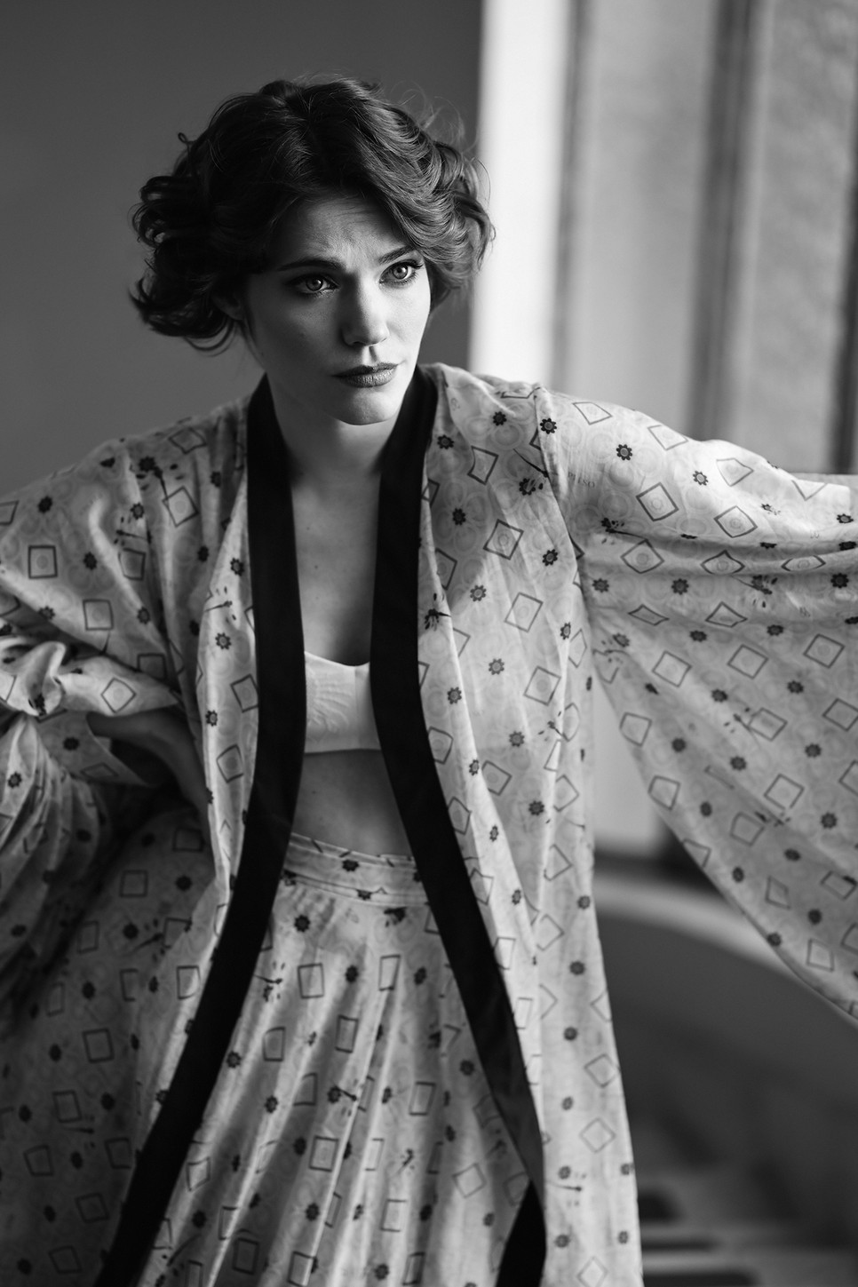 „A színészet megtanított, hogy megvédjem magam” – mondja Staub Viktória, mivel egyensúlyról, társadalmi ügyekről és újrakezdésről is beszélgettünk