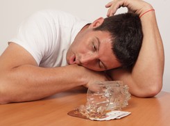 'Czysty' alkohol zabija więcej osób niż zatruta wódka