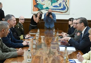 Aleksandar Vučić sastao se sa vrhovnim komandantom savezničkih snaga NATO u Evropi, generalom Aleksusom Grinkevičem