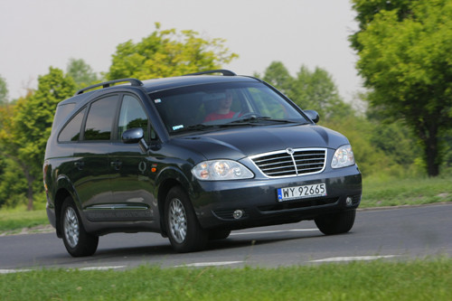 SsangYong Rodius retrosalonka