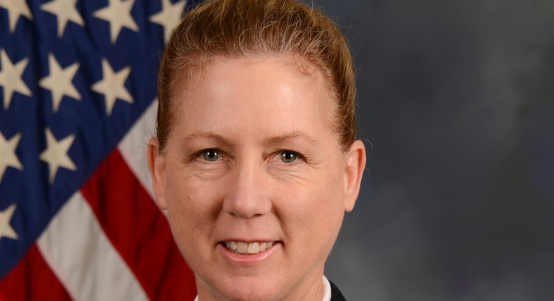 First woman to lead a U.S. Army infantry division forged a 'narrow path' to leadership