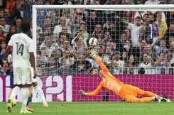 Szczęsny obronił rzut karny w El Clasico. Real Madryt lepszy od Barcelony