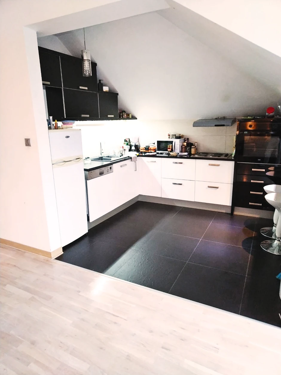 Adam Davenport stan - pokazao kako izgleda oaza mira