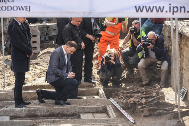 Andrzej Duda na Łączce